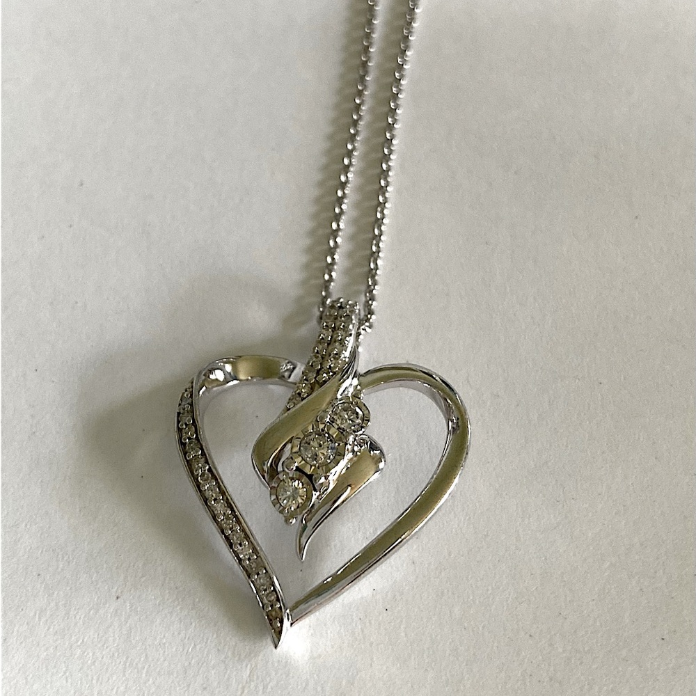 Sterling Silver Moissanite Necklace